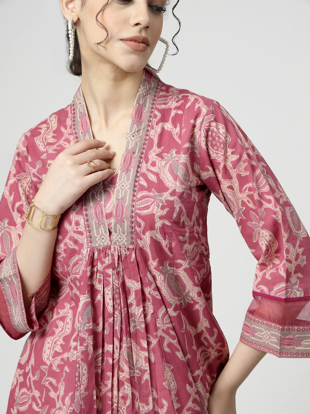 Lace Detail sleeves Top