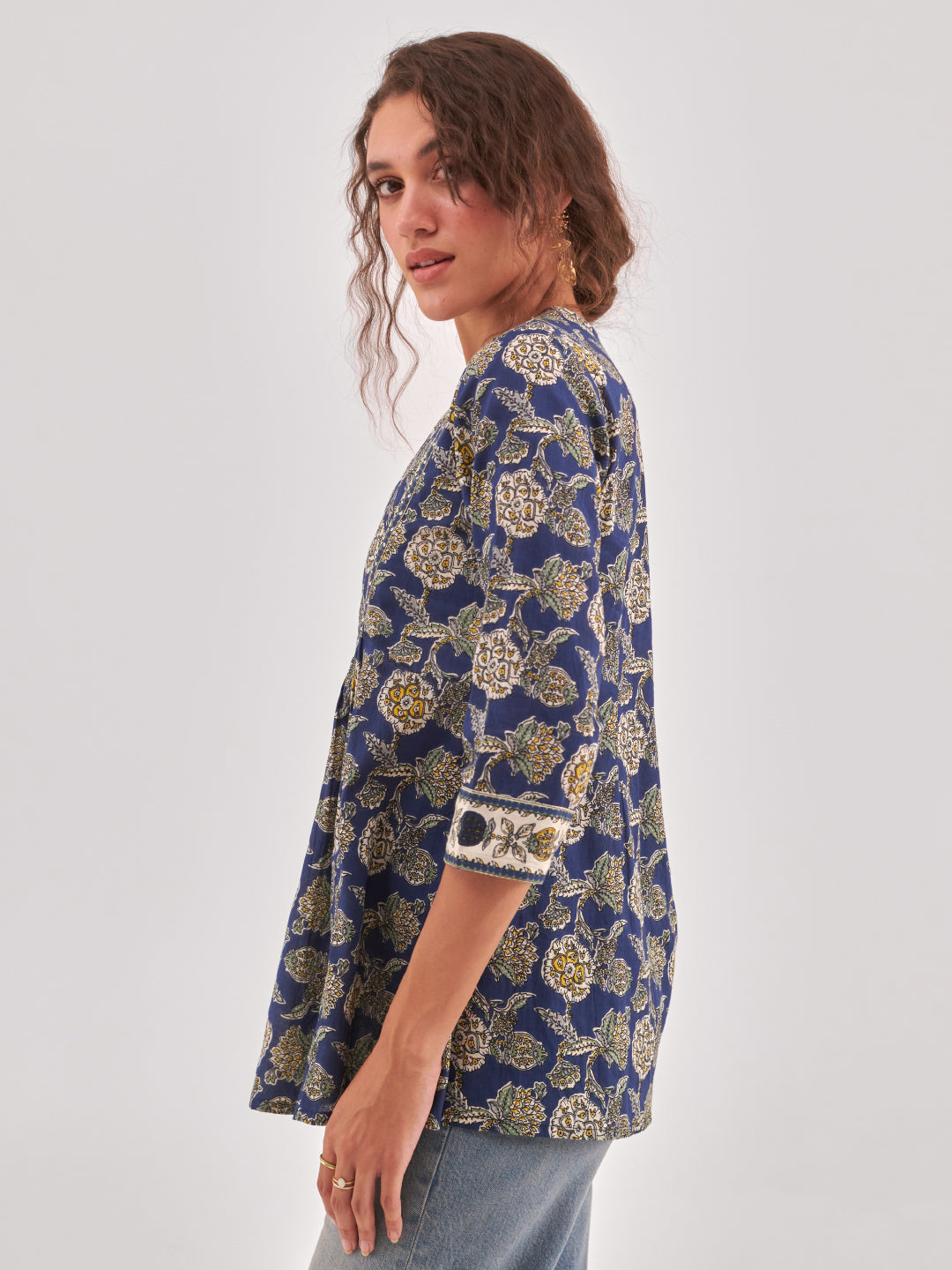 Floral print V-neck Top
