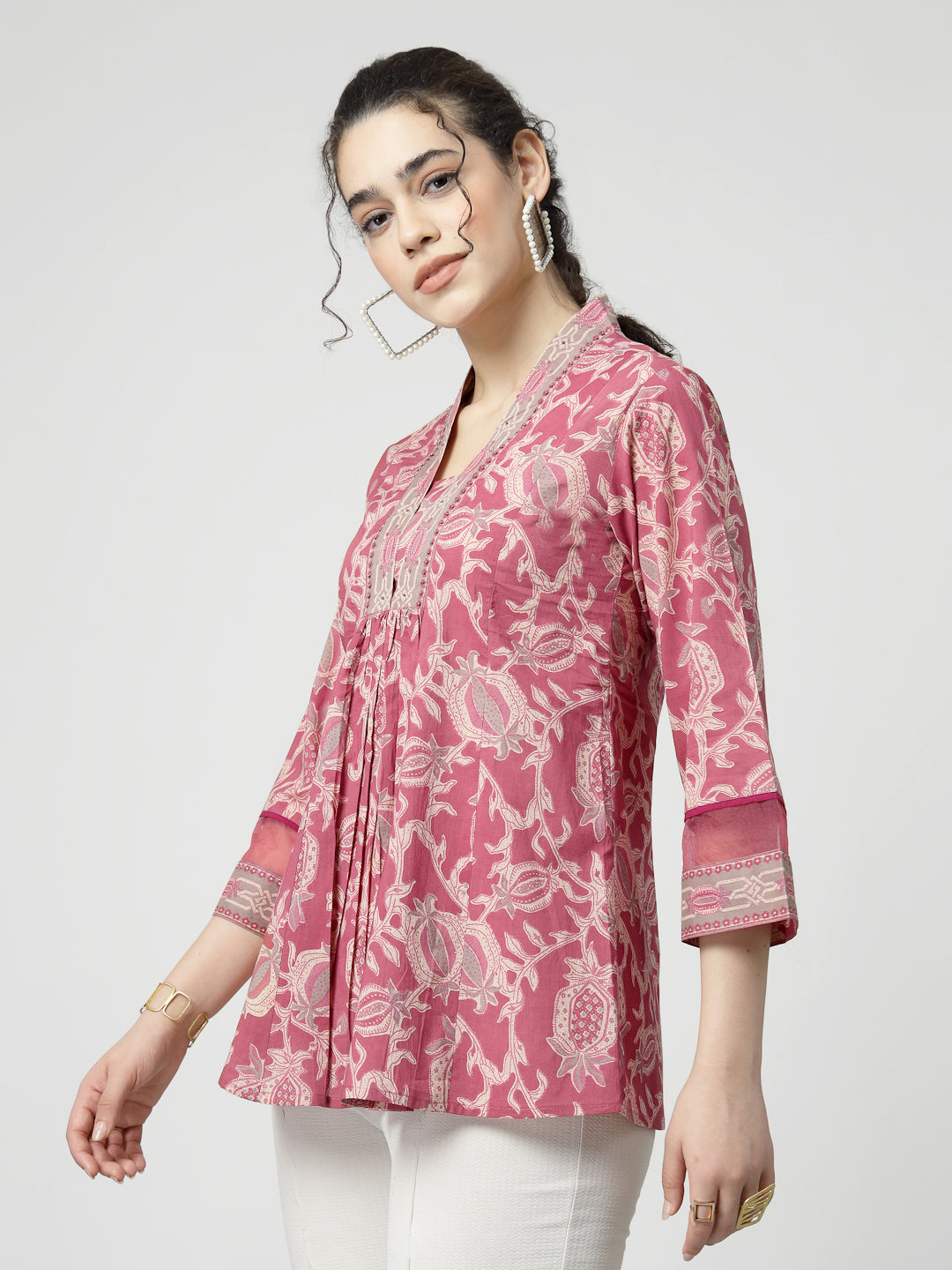 Lace Detail sleeves Top