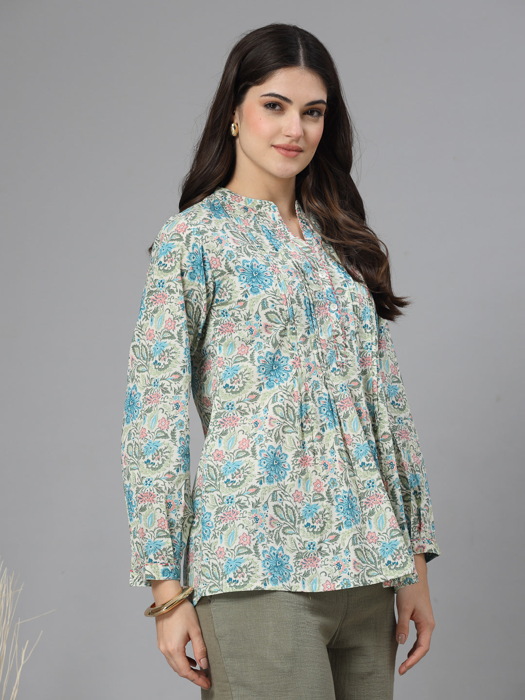 Blue Floral Print Mandarin Collar Long Sleeves Pintucks Top
