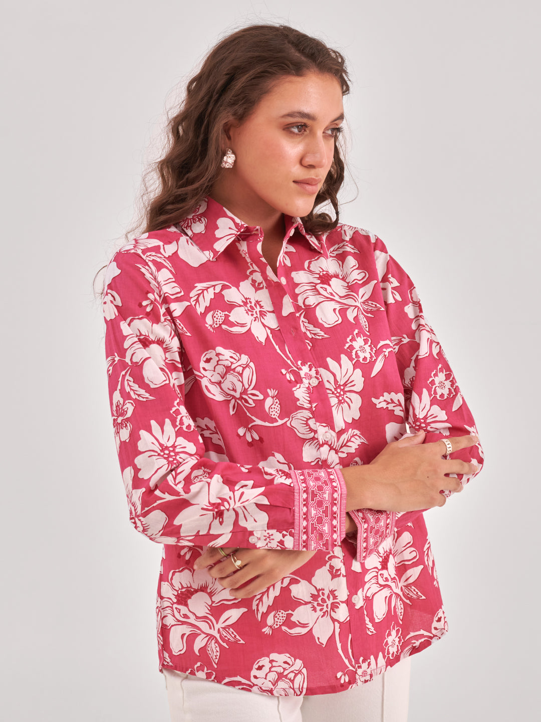 Printed Cotton Spread-Collar Shirt