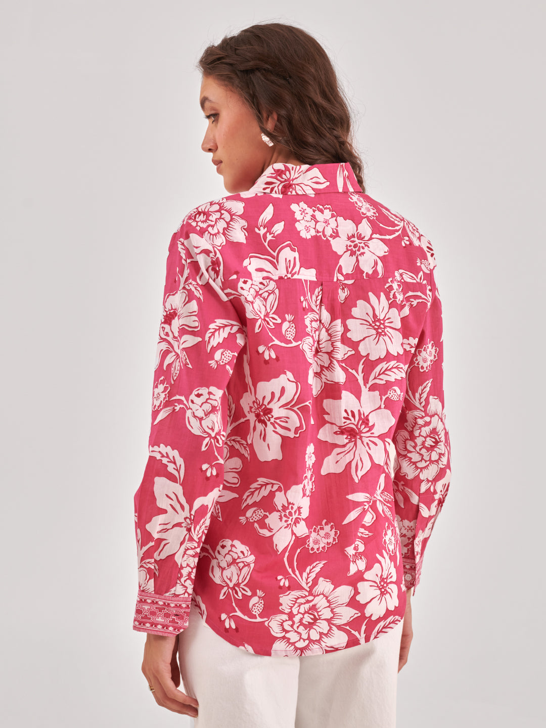 Printed Cotton Spread-Collar Shirt