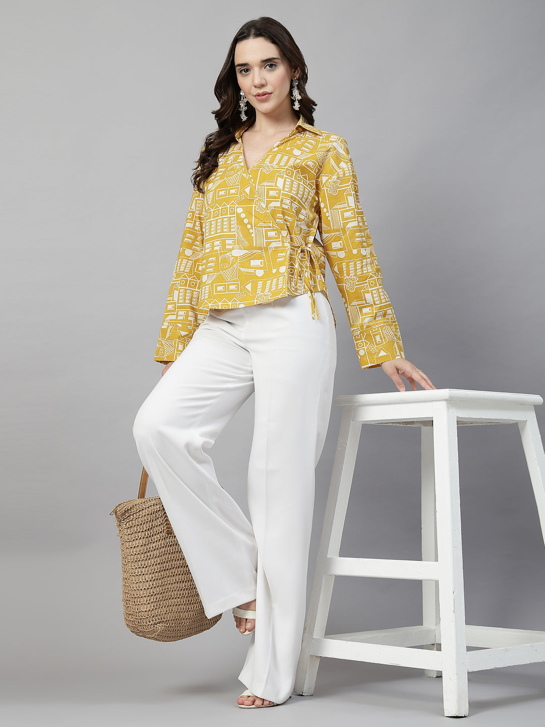 Tie-up Printed V-Neck Top