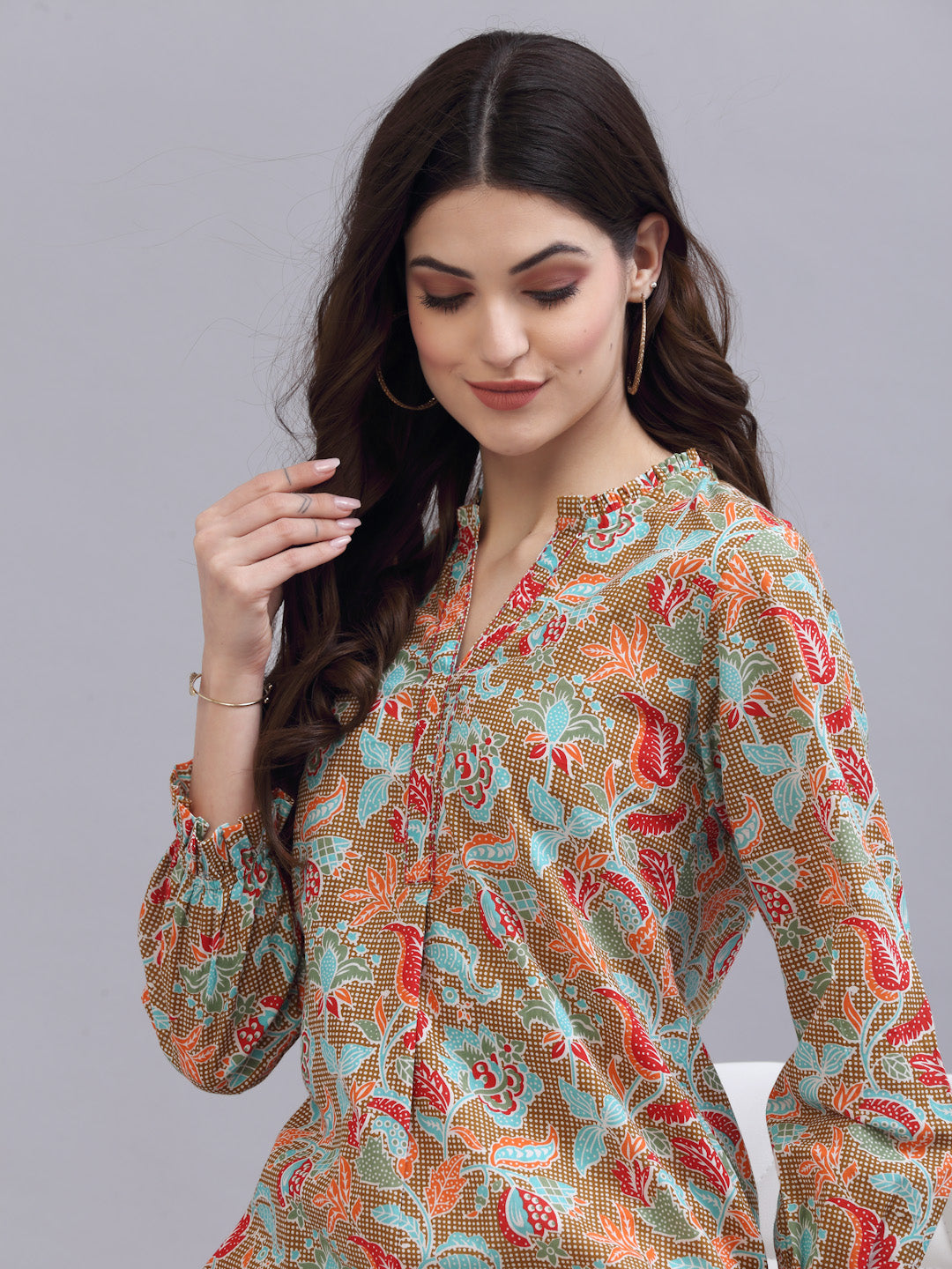 Khaki floral printed top with ruffles