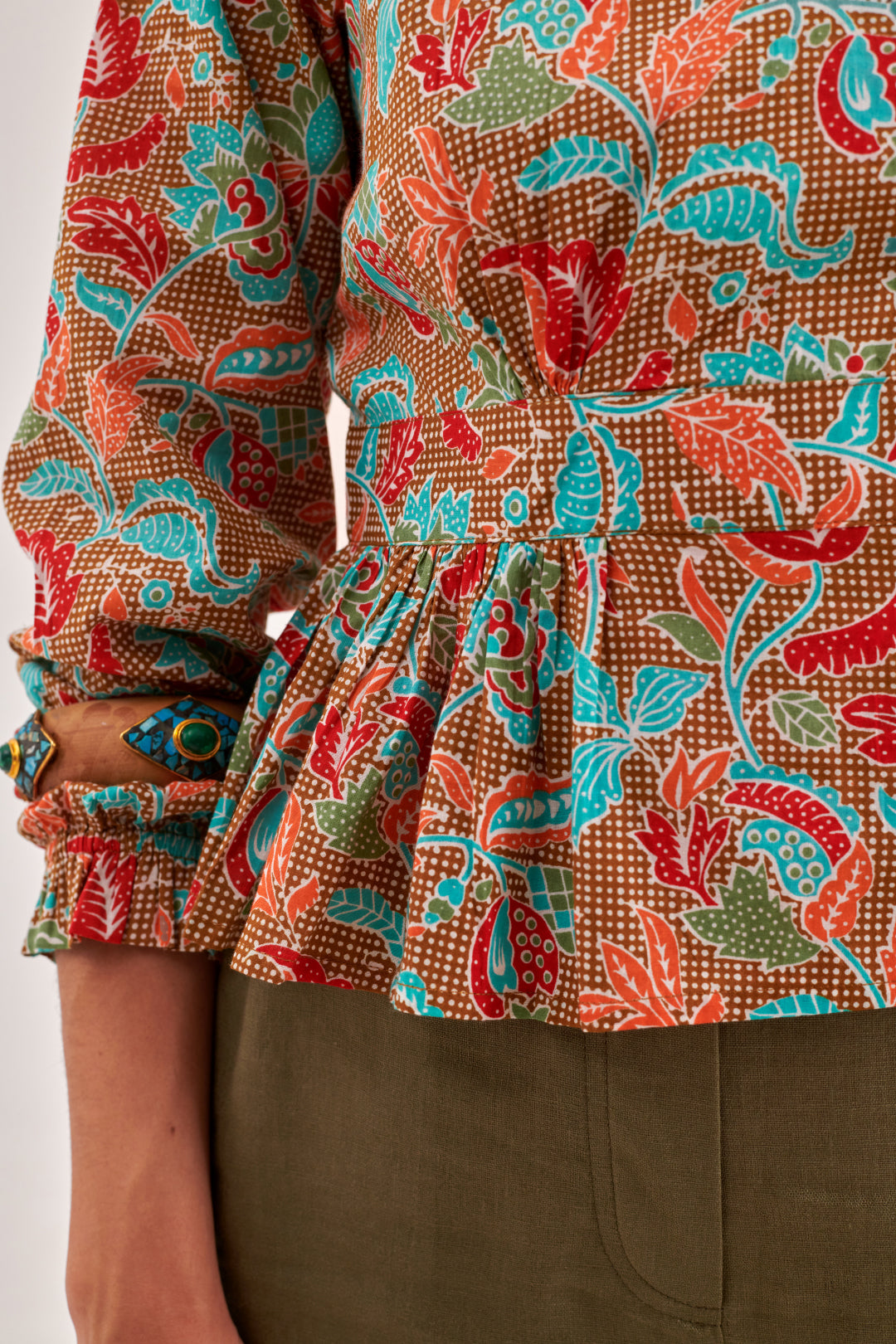 Khaki printed cinched waist top