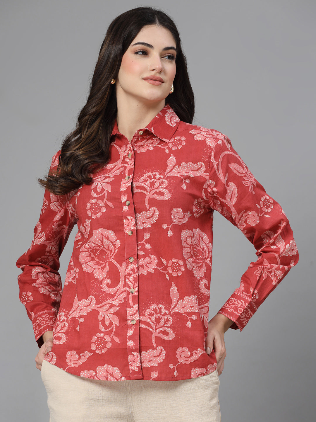 Spread Collar Shirt