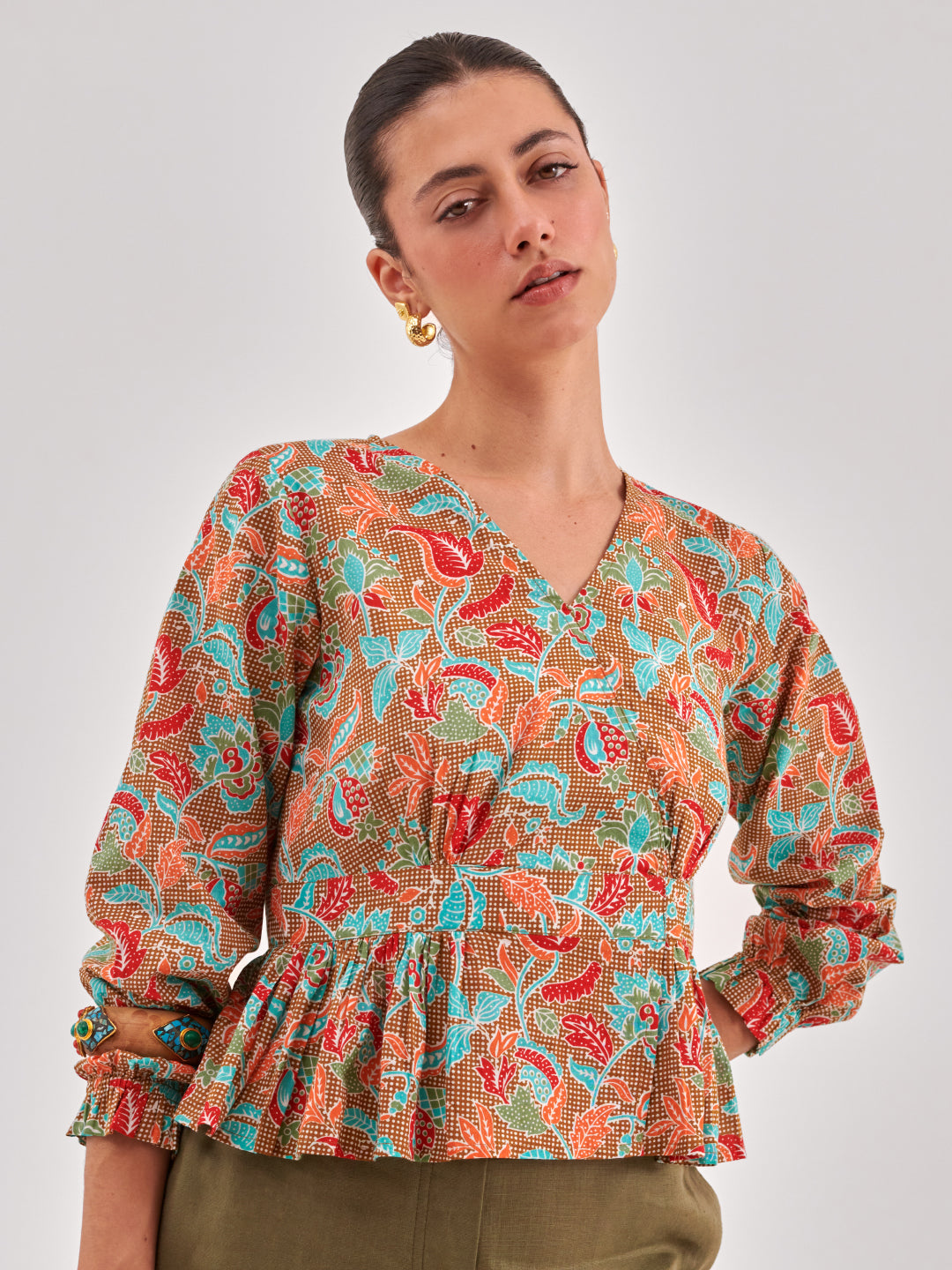 Khaki printed cinched waist top