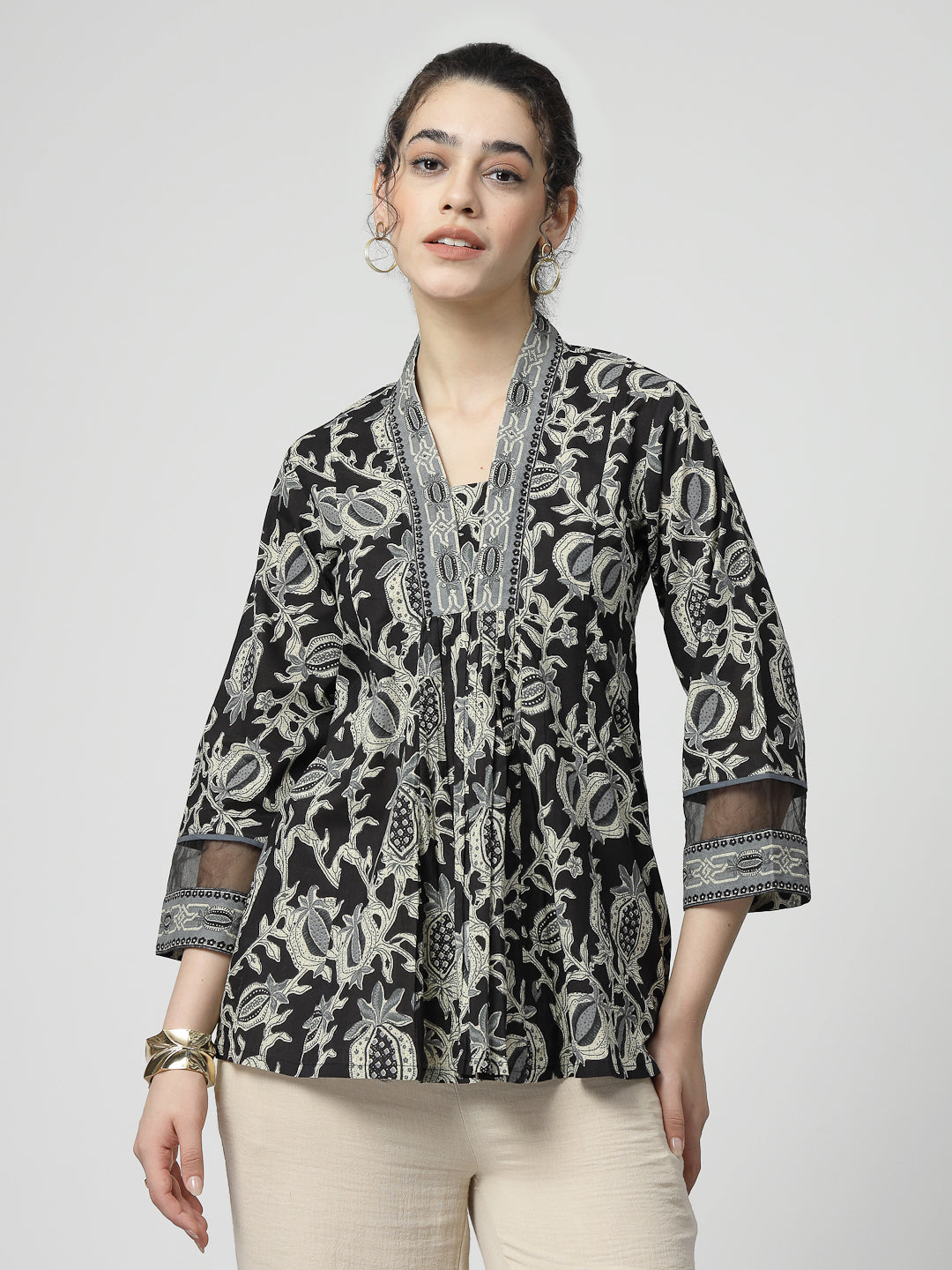 Lace Detail sleeves Top