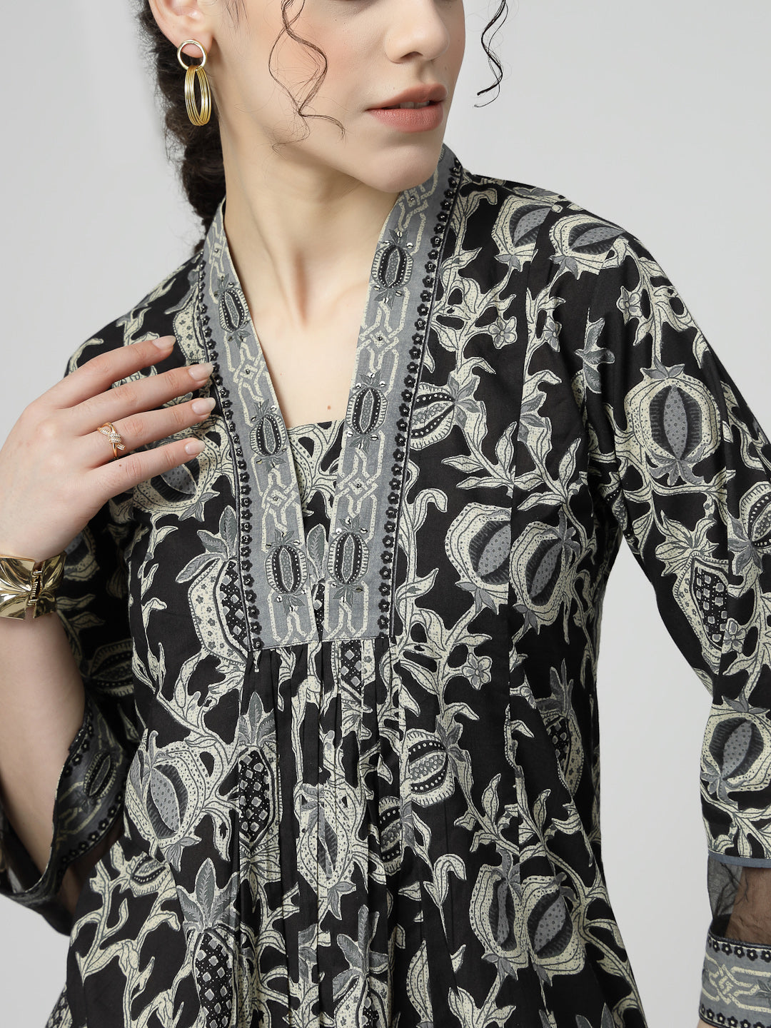 Lace Detail sleeves Top