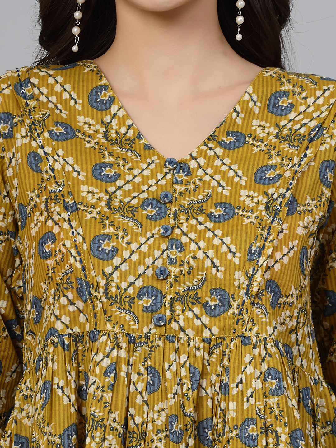 V-neck cotton Top